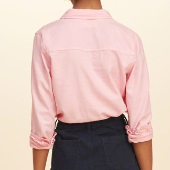 Stretch Button-Front Shirt 👚 (condition A1) - Picture 2 of 2